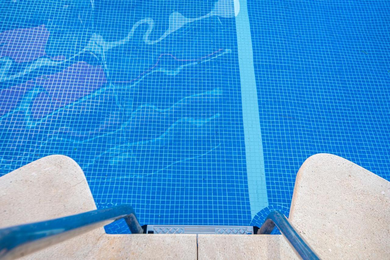 Apartamento Alef Lägenhet Torremolinos Exteriör bild